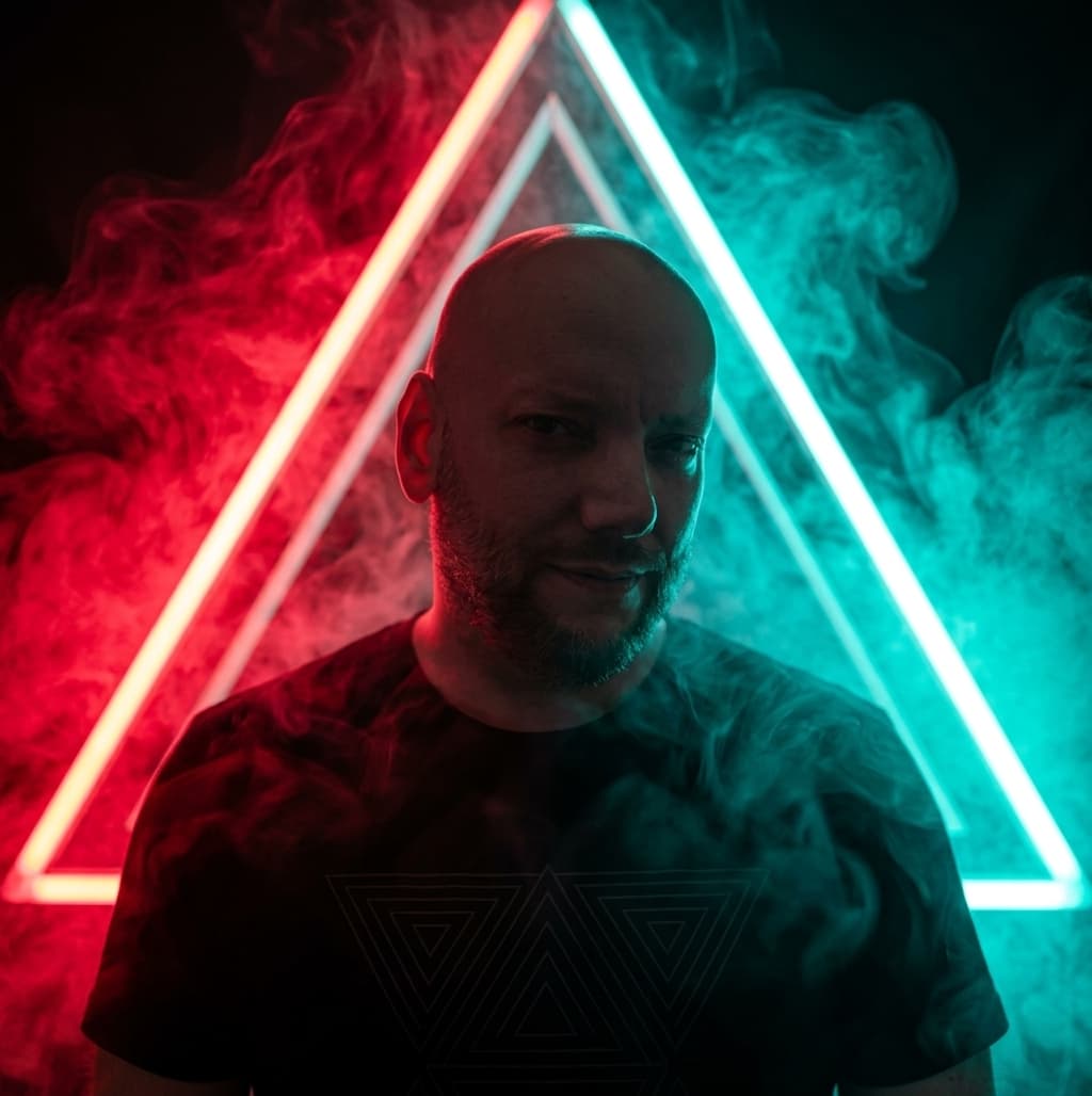 Moody Triangle AI Profile Picture