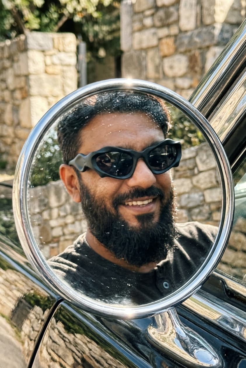 Cabriolet Mirror Photo