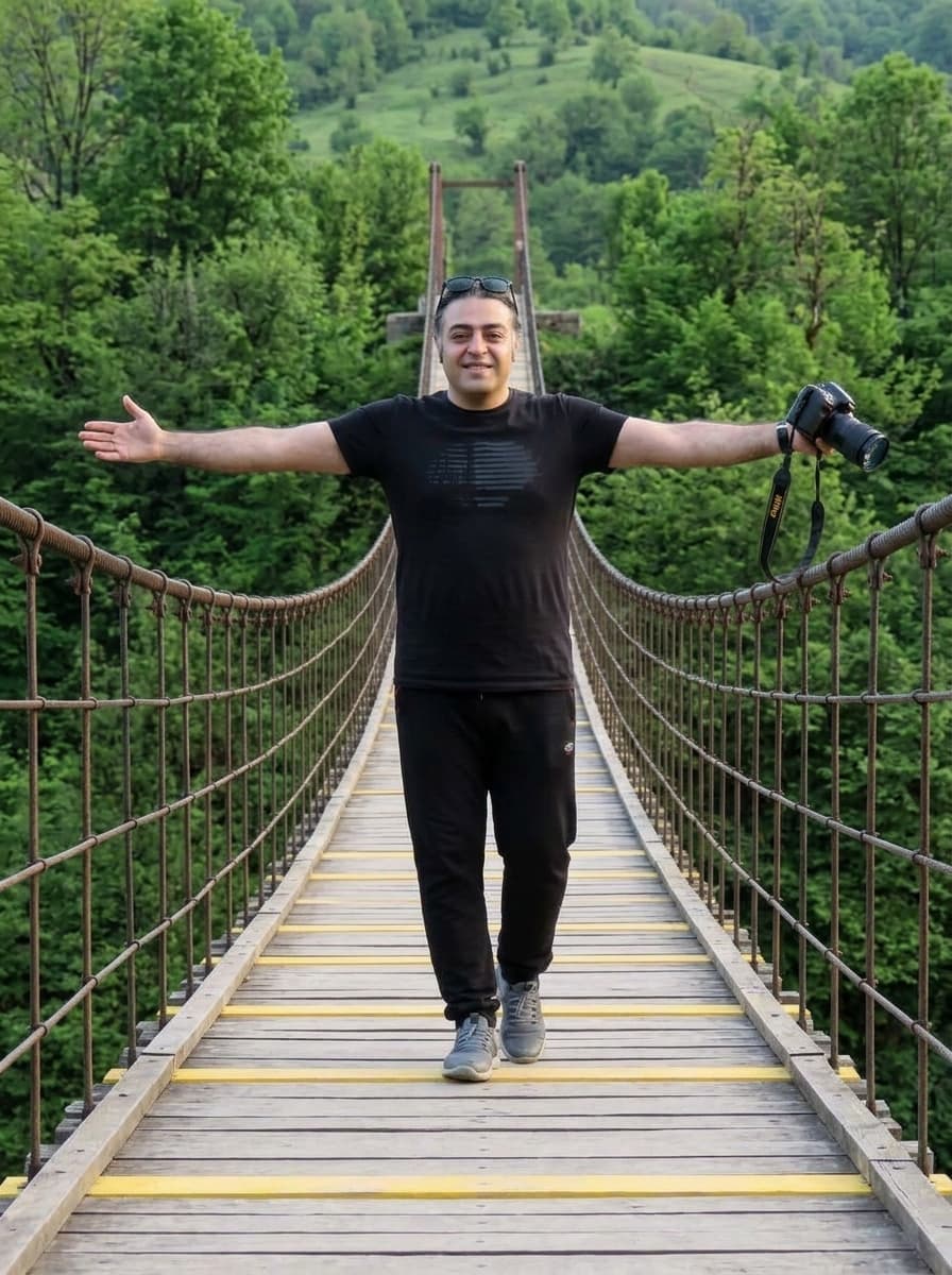 Happy Photographer Profile Picture