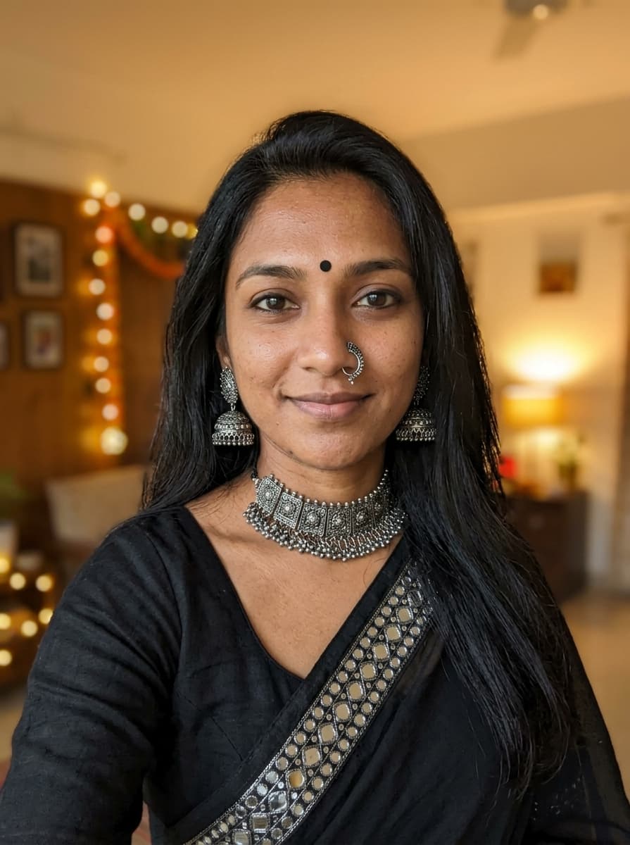 Festive Saree Selfie