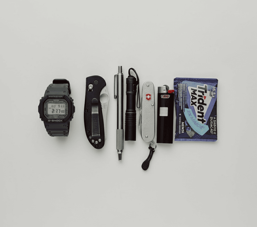 Knolling Flat-lay AI Photo